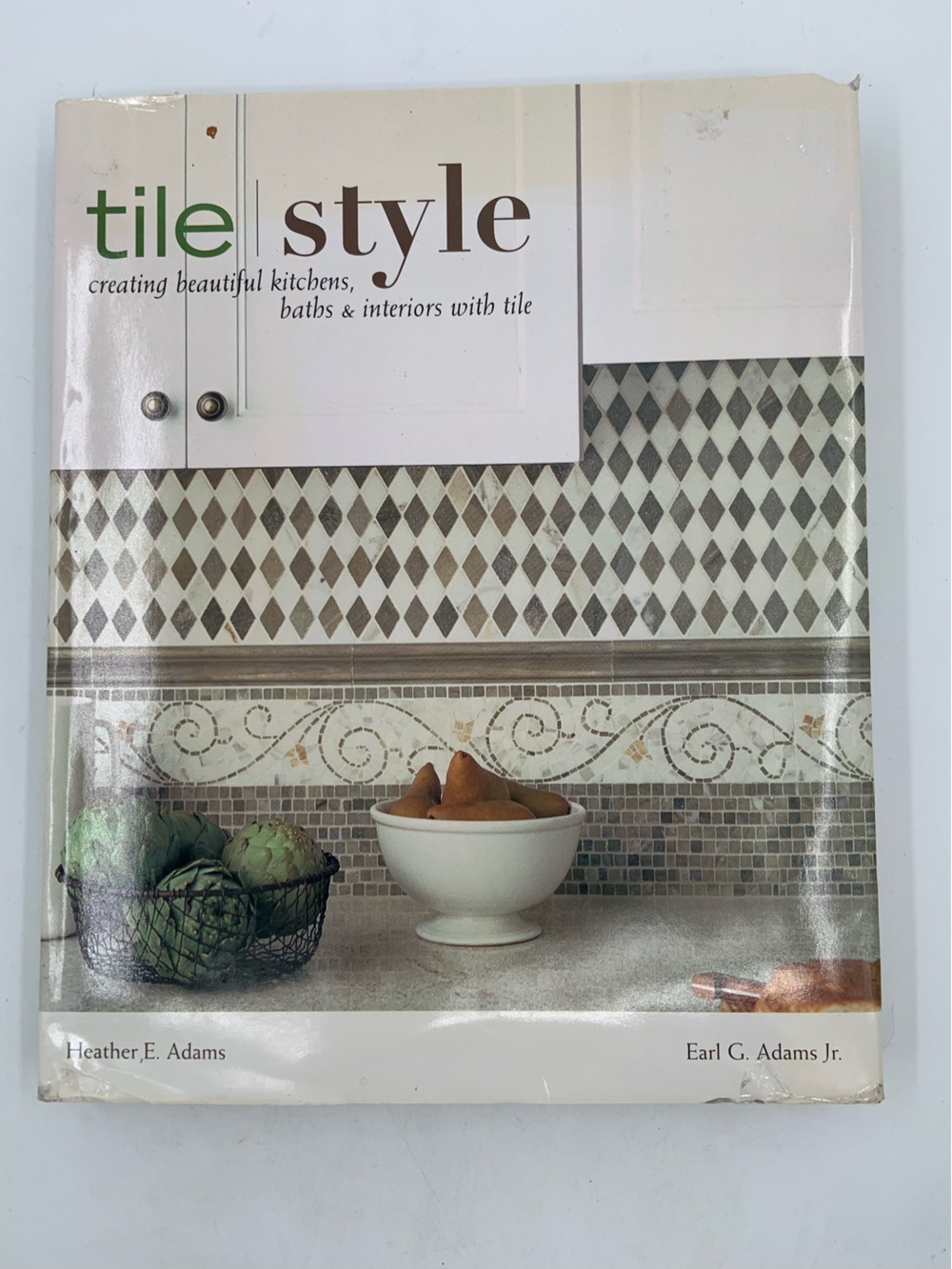🌹New Listing🌹NWT Tile Style: Creating Beautiful Kitchens, Baths & Interiors book